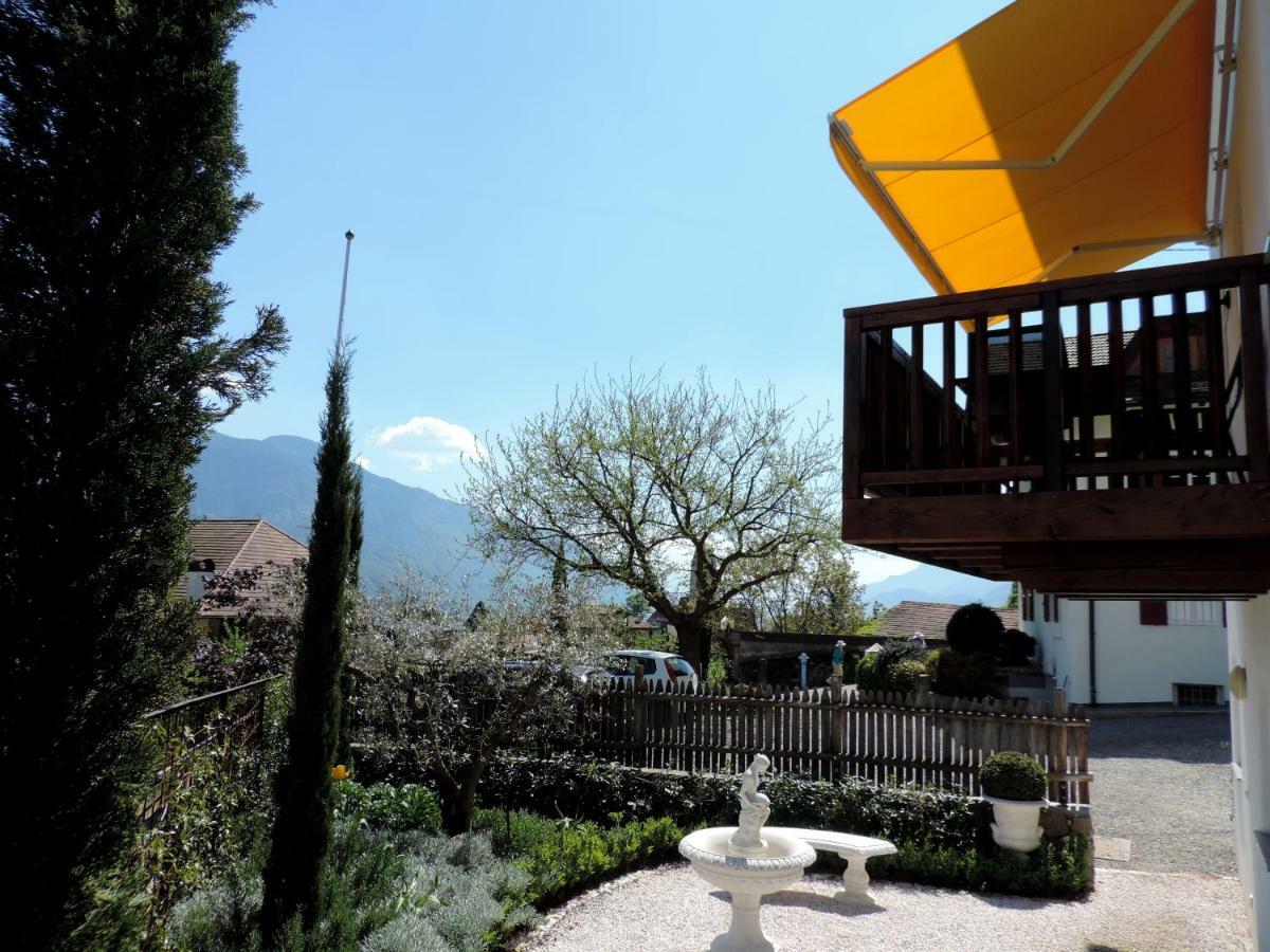 Boutique Appartamento Bacchus Marlengo Exterior photo